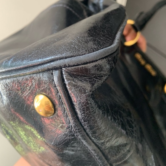 Miu Miu distressed leather satchel - Picture 5 of 10